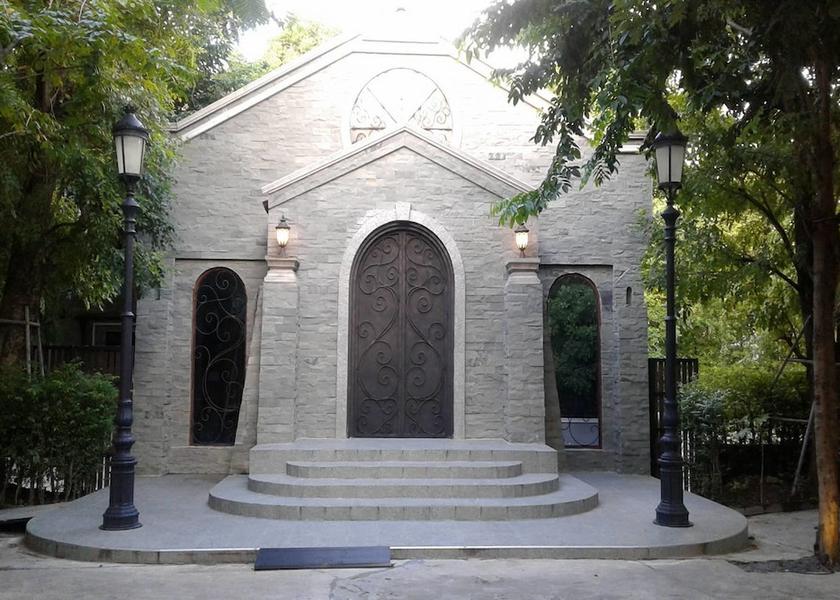 Nakhon Sawan Nakhon Sawan Exterior Detail