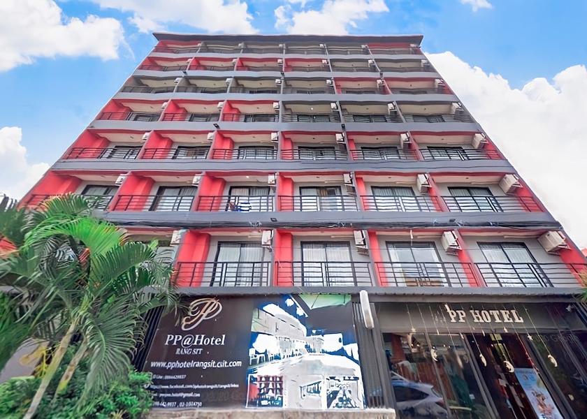 Bangkok Thanyaburi Facade