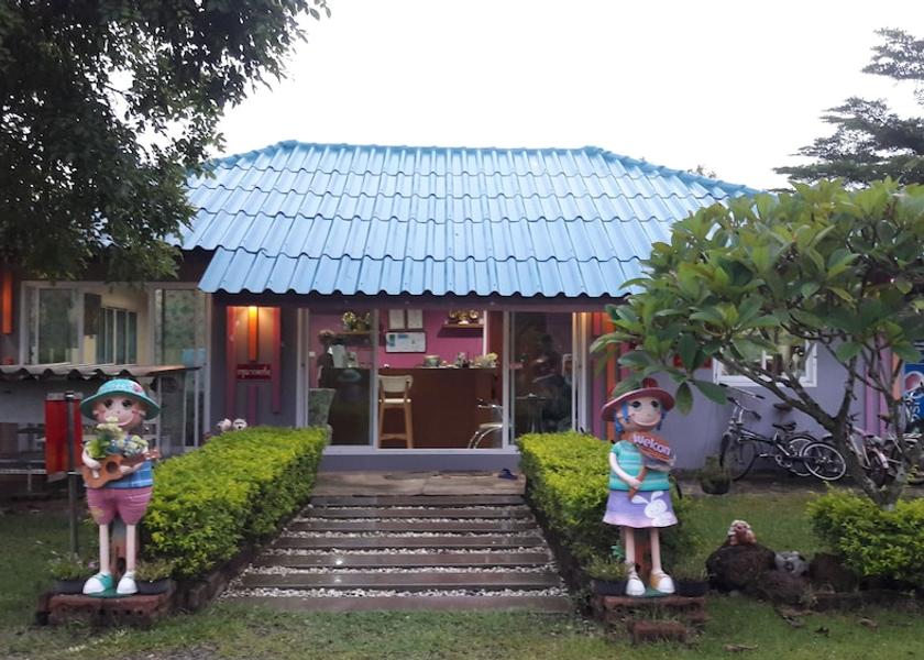 Chonburi Phanat Nikhom Lobby