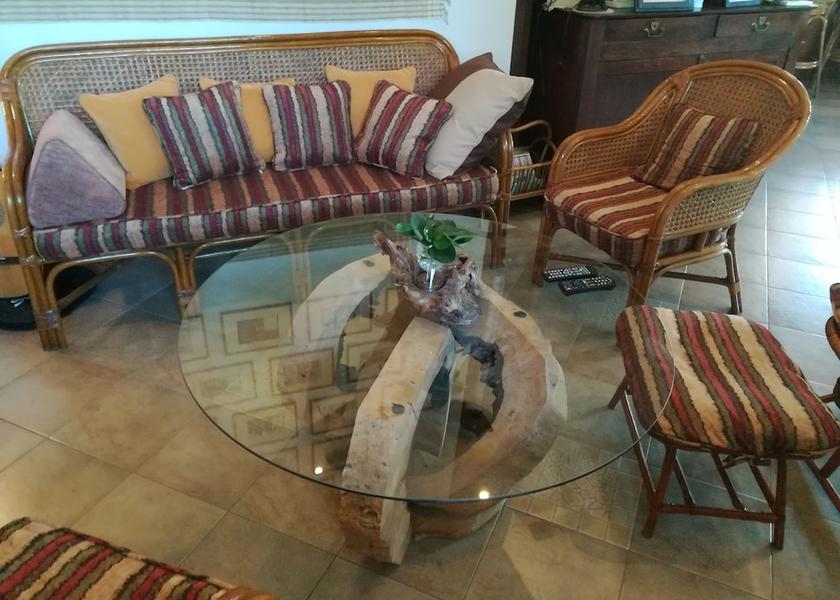 Chiang Mai Province Saraphi Interior Entrance