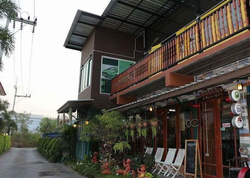 Suphan Buri Province Suphan Buri Exterior Detail