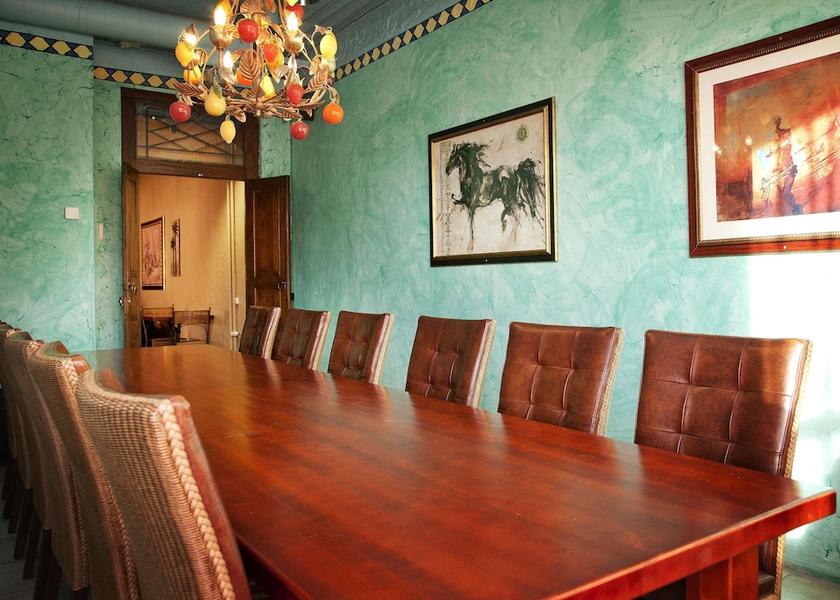 Espoo Meeting Room