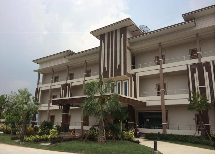 Nakhon Nayok Province Ban Na Exterior
