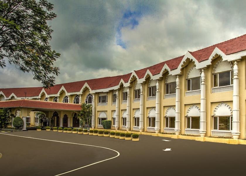 Maharashtra Nashik Hotel Exterior