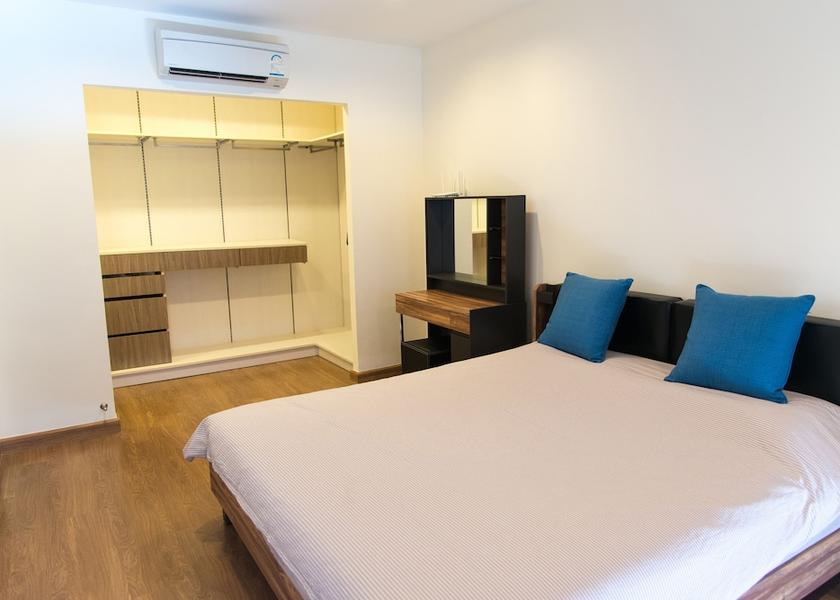 Phuket Province Thep Krasattri Room