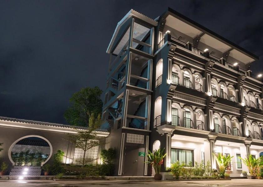 Phuket Phuket Facade