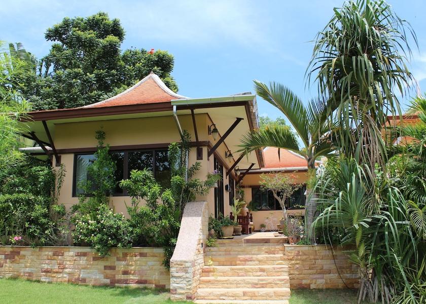 Prachuap Khiri Khan Sam Roi Yot Exterior Detail