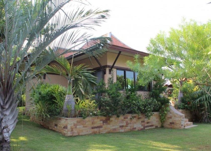 Prachuap Khiri Khan Sam Roi Yot Exterior Detail