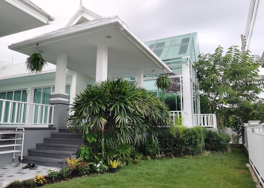 Prachuap Khiri Khan Prachuap Khiri Khan Facade