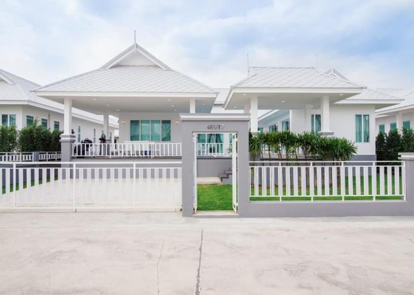 Prachuap Khiri Khan Prachuap Khiri Khan Exterior Detail