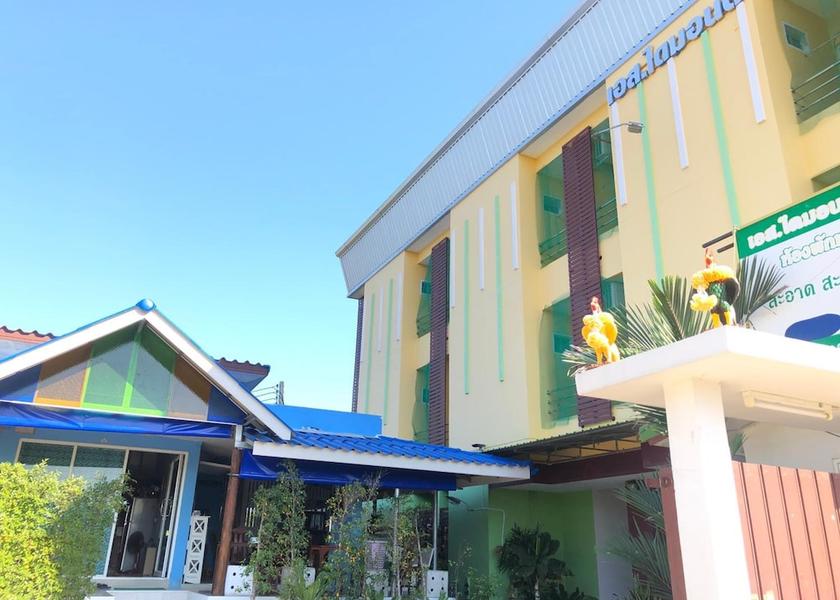 Phetchaburi Phetchaburi Exterior Detail