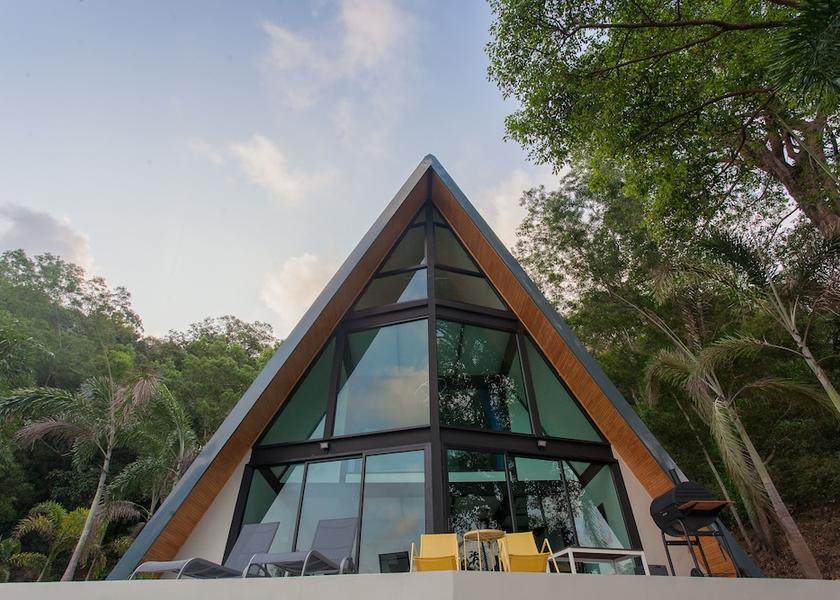 Chanthaburi Laem Sing Room