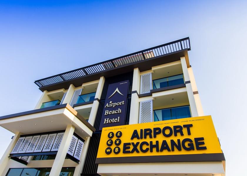 Phuket Sa Khu Facade