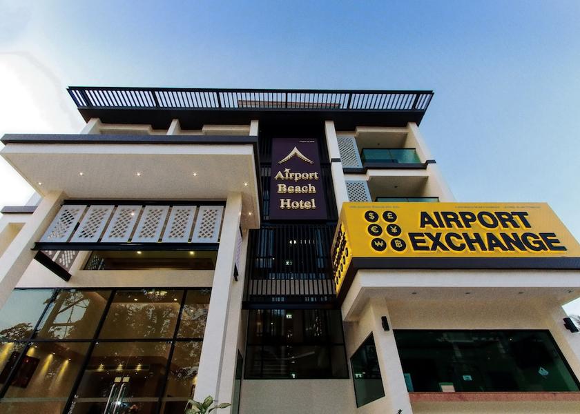 Phuket Sa Khu Facade