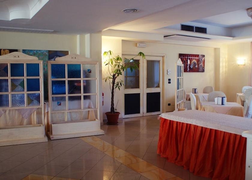 Calabria Roccella Jonica Business center