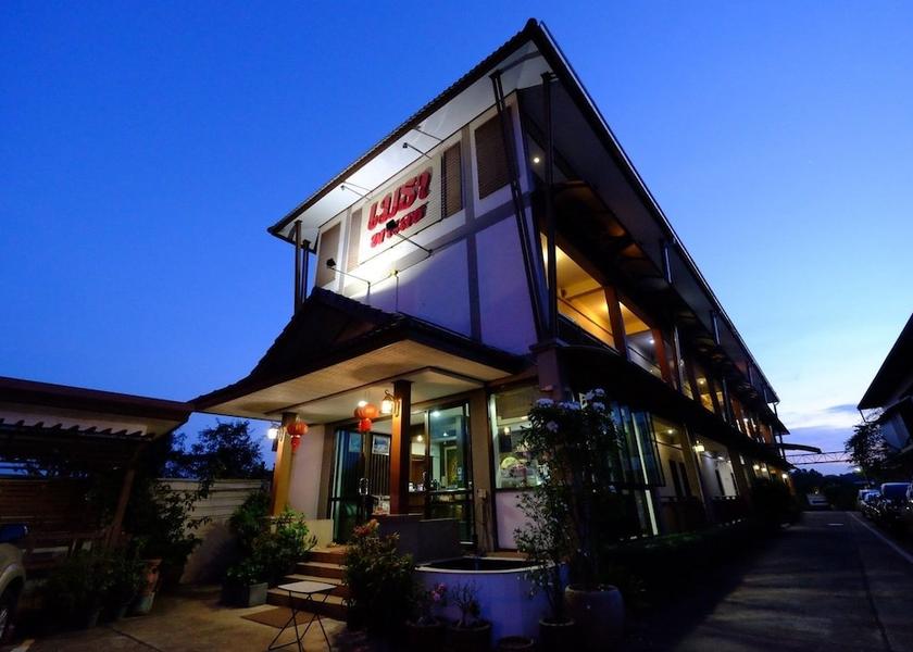 Sakon Nakhon Province Sakon Nakhon Exterior