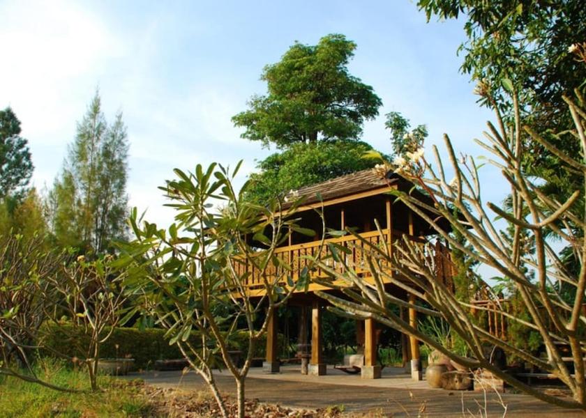 Chiang Mai Province Mae Wang Exterior Detail