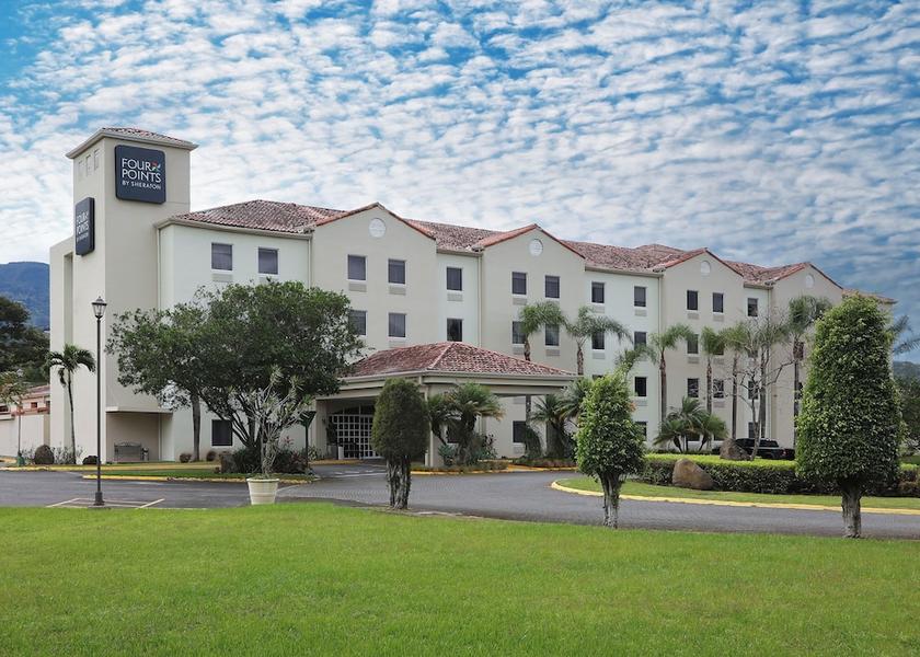 Alajuela Santa Ana Facade