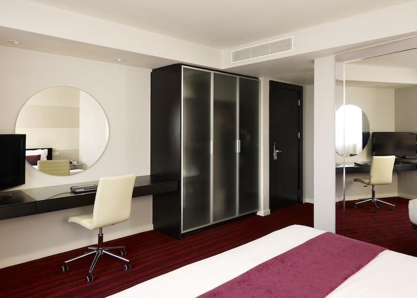 England Leeds Room