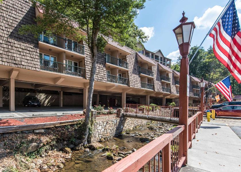 Tennessee Gatlinburg exterior view