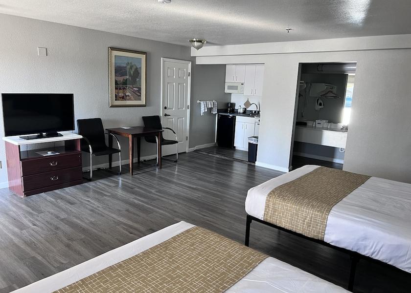 California Redding Room