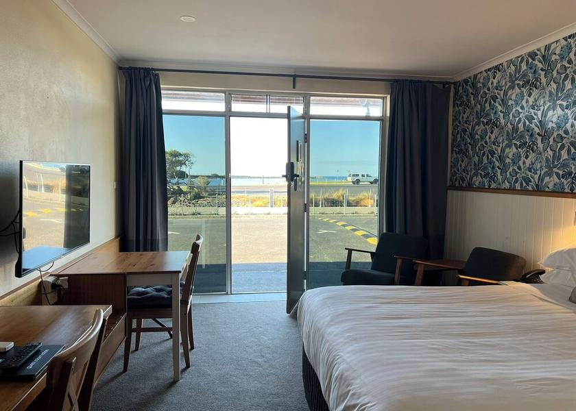 Tasmania Wynyard Room