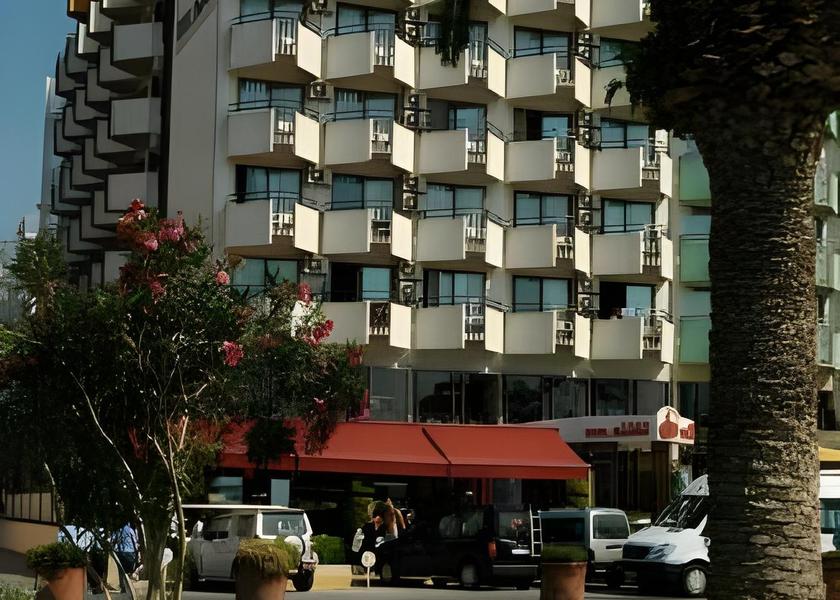 Aydin Kuşadası Hotel Exterior