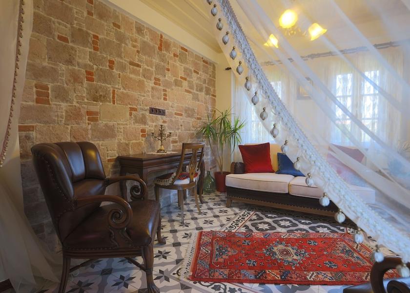 Balikesir Ayvalik Interior Entrance