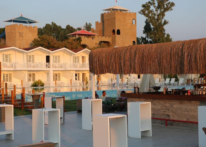 Aydin Kuşadası Bar
