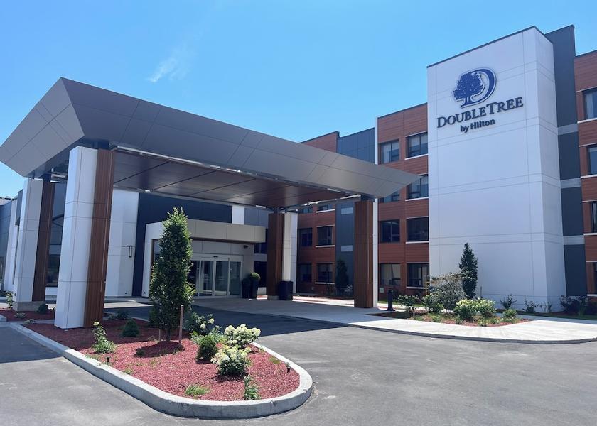 Ontario Kingston Exterior Detail