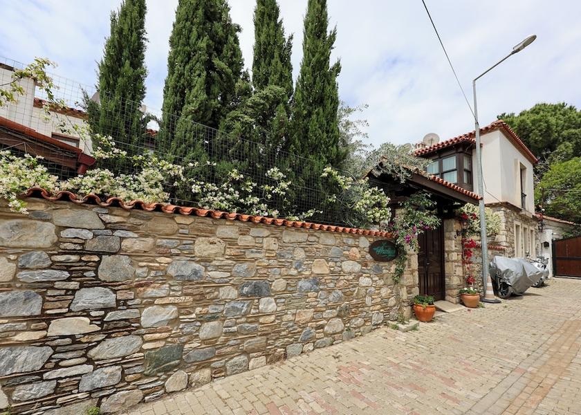 Izmir Selçuk Facade