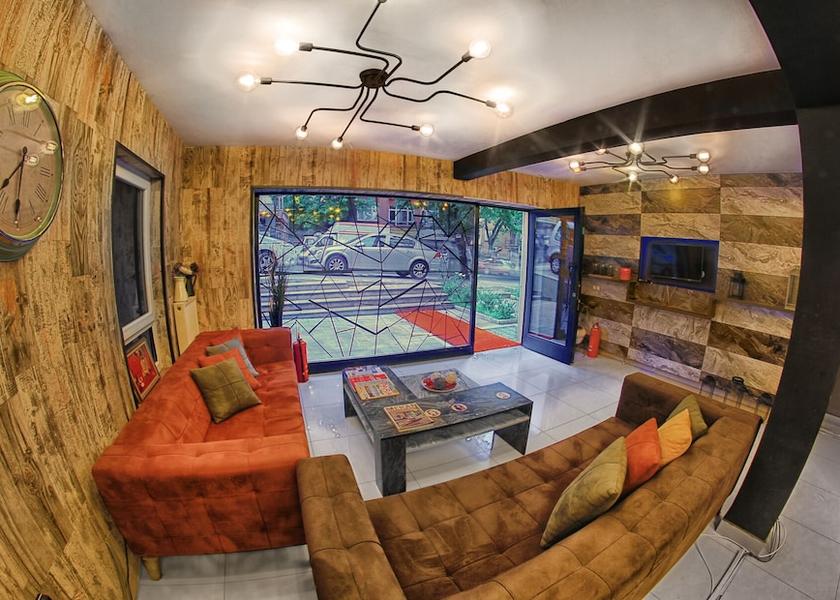 Ankara (and vicinity) Ankara Lobby