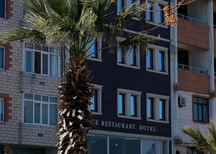 Çanakkale Eceabat Facade
