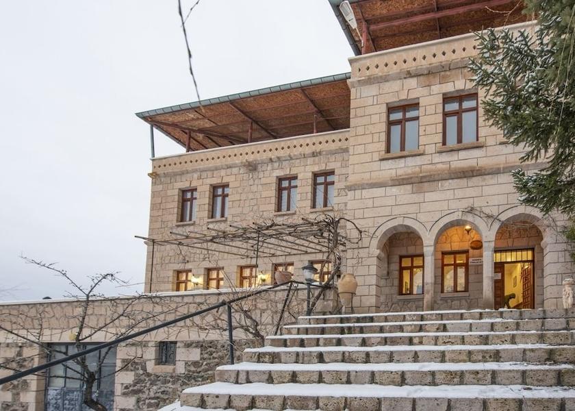 Aksaray Guzelyurt Front of property