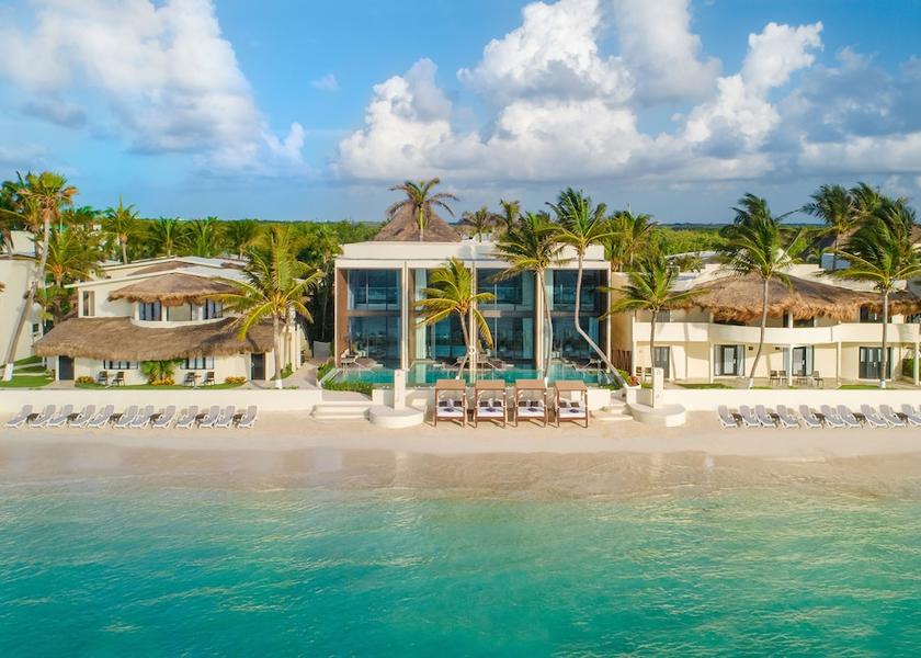 Quintana Roo Puerto Morelos Beach