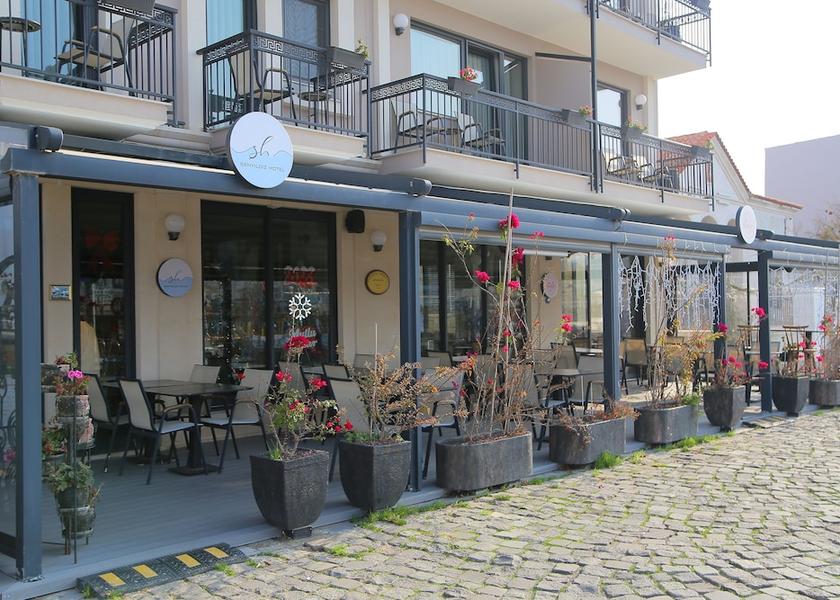 Izmir Foça Cafe