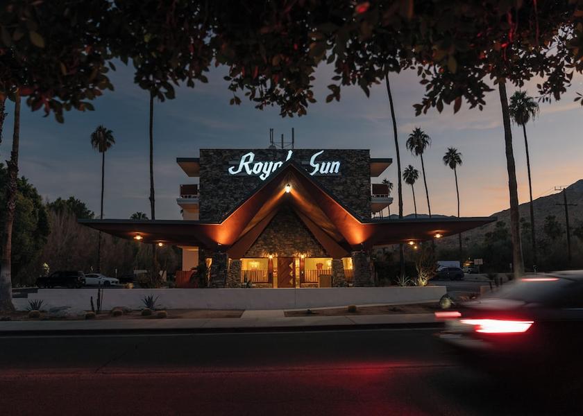 California Palm Springs Exterior Detail