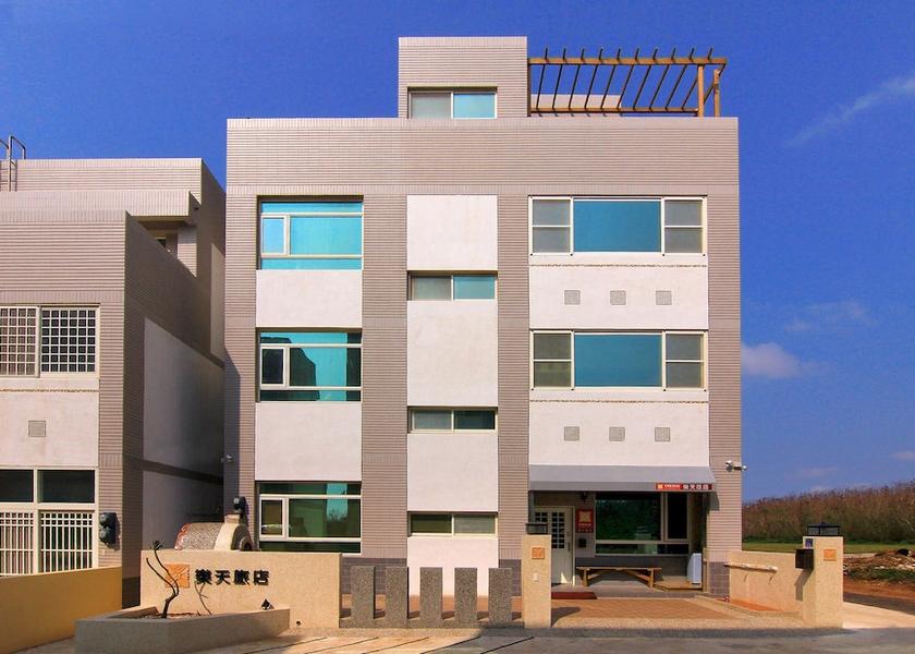 Penghu County Magong Facade