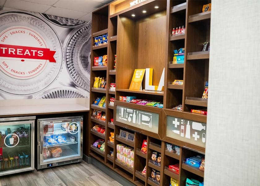 Louisiana Gonzales Snack Bar