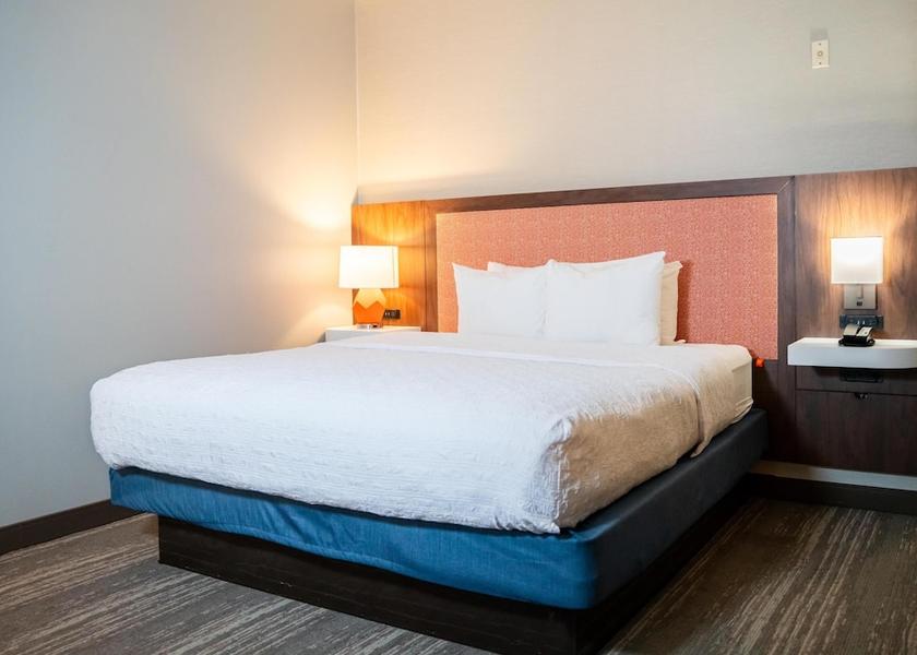 Louisiana Gonzales Room