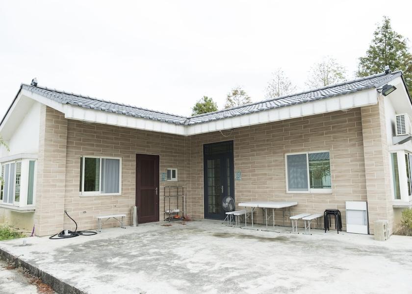 Miaoli County Gongguan Room