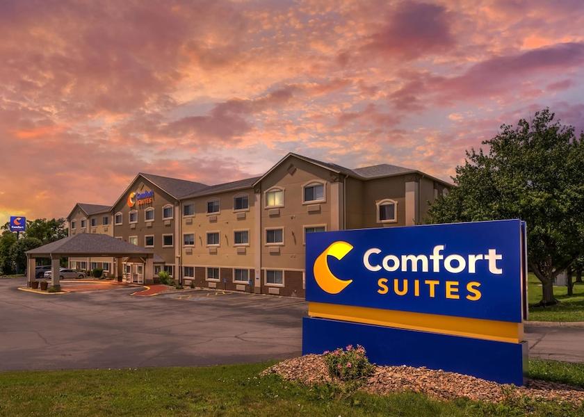 Nebraska Omaha Exterior Detail