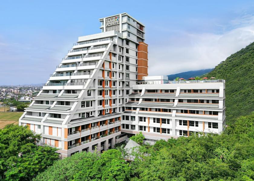 Yilan County Jiaoxi Exterior