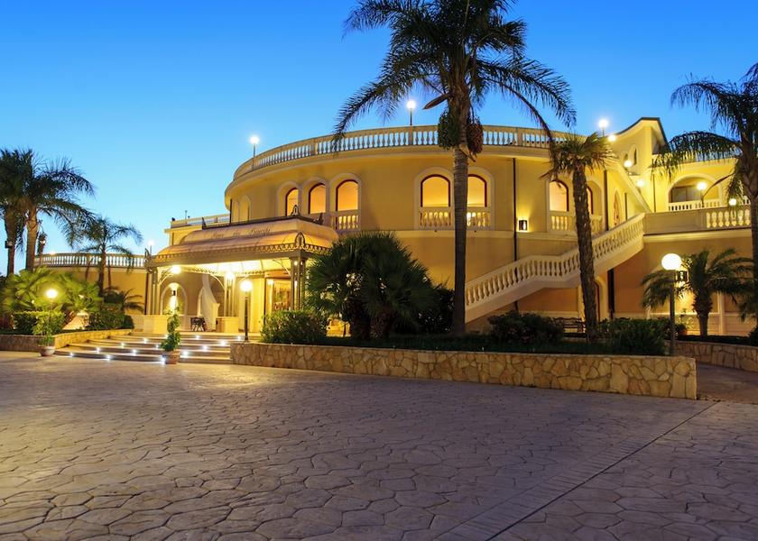 Calabria Roccella Jonica Facade