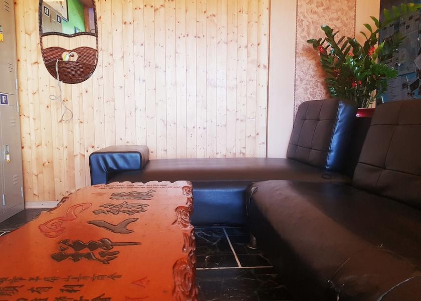 Pingtung County Checheng Interior