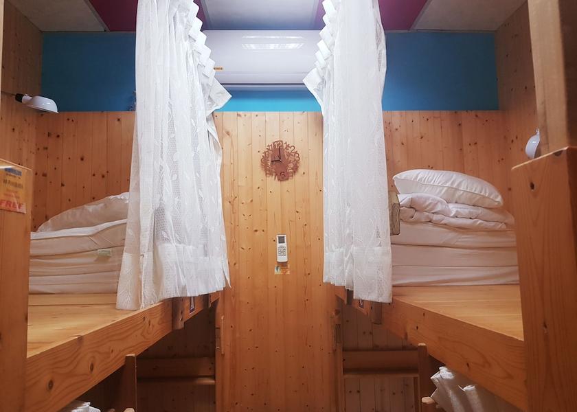 Pingtung County Checheng Room