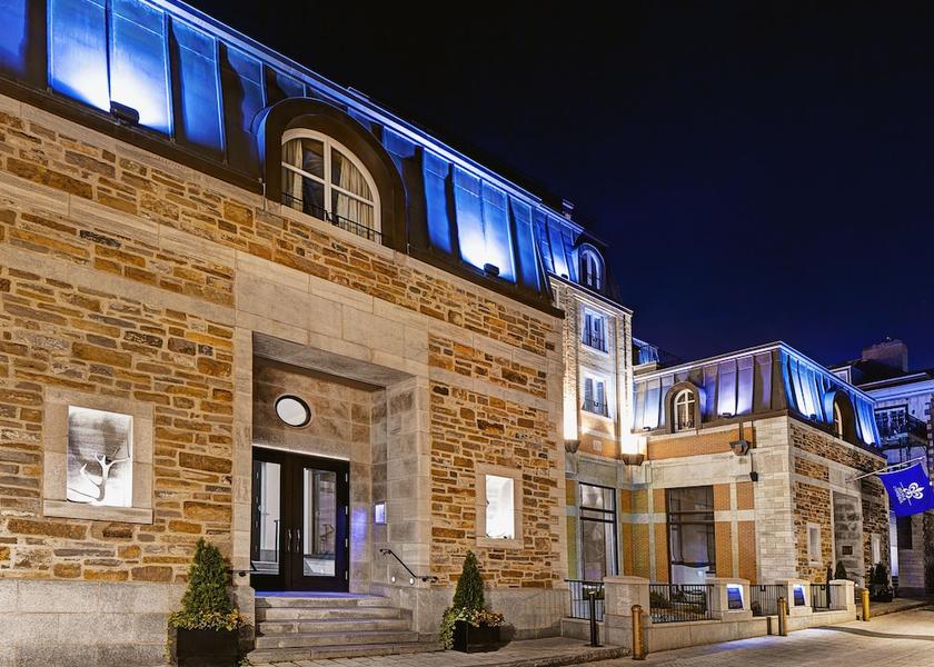 Quebec Quebec Front of property