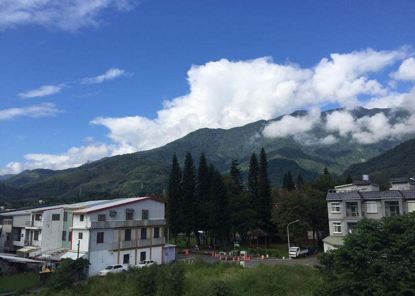 Taitung County Guanshan Street view