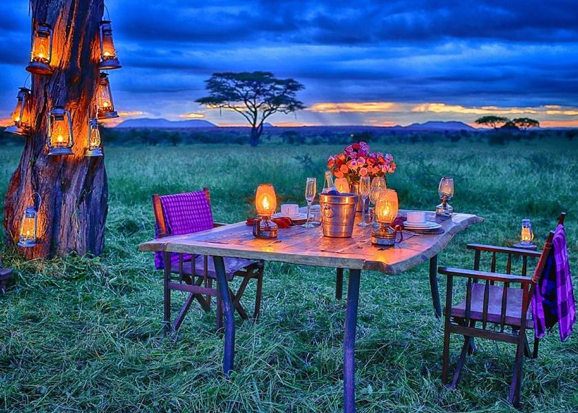 Mara Region Serengeti Couples Dining