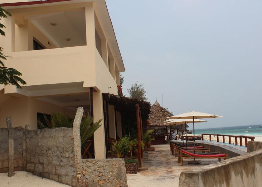  Nungwi Sundeck